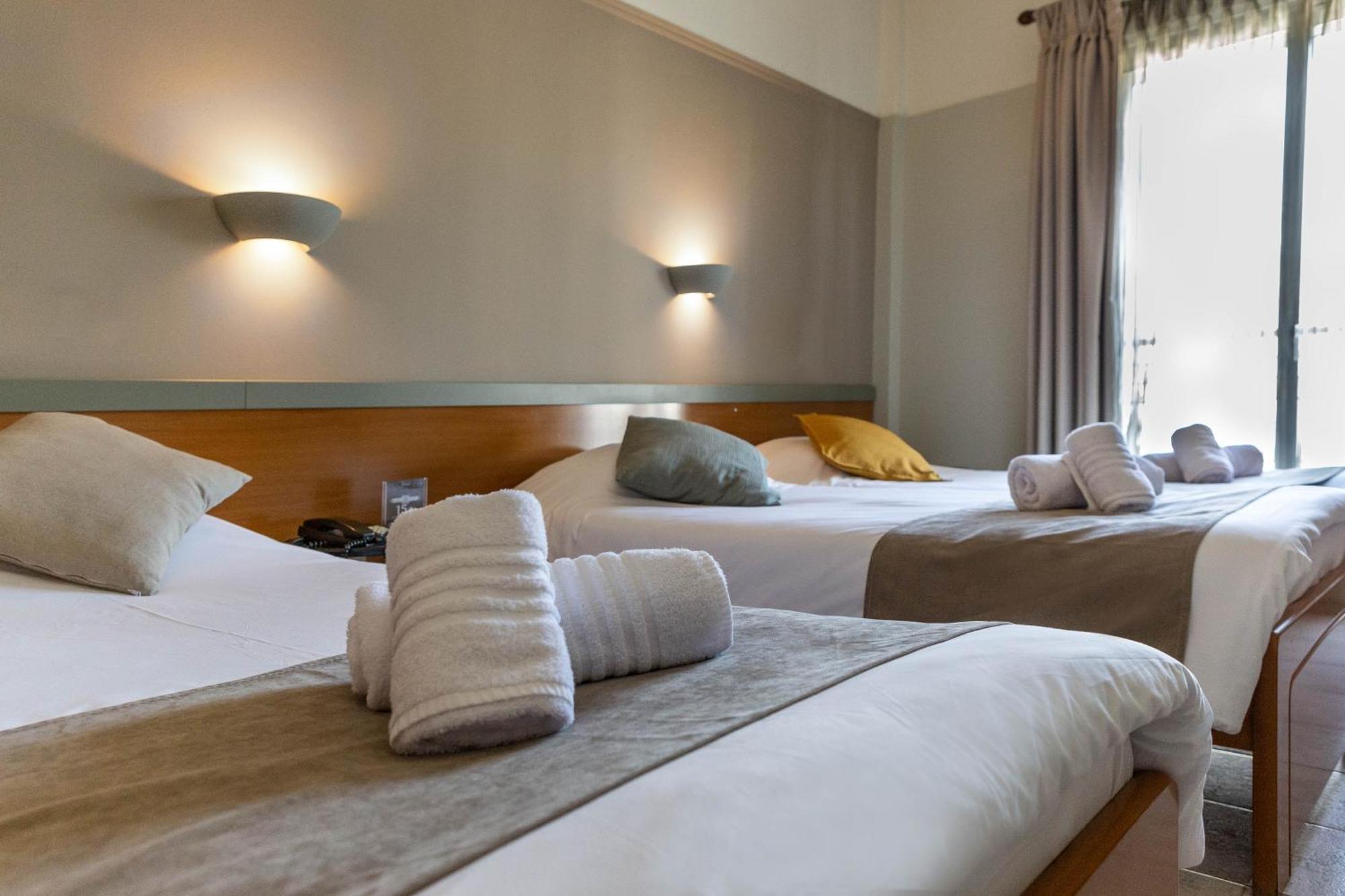 Anesis Hotel Kozani Esterno foto
