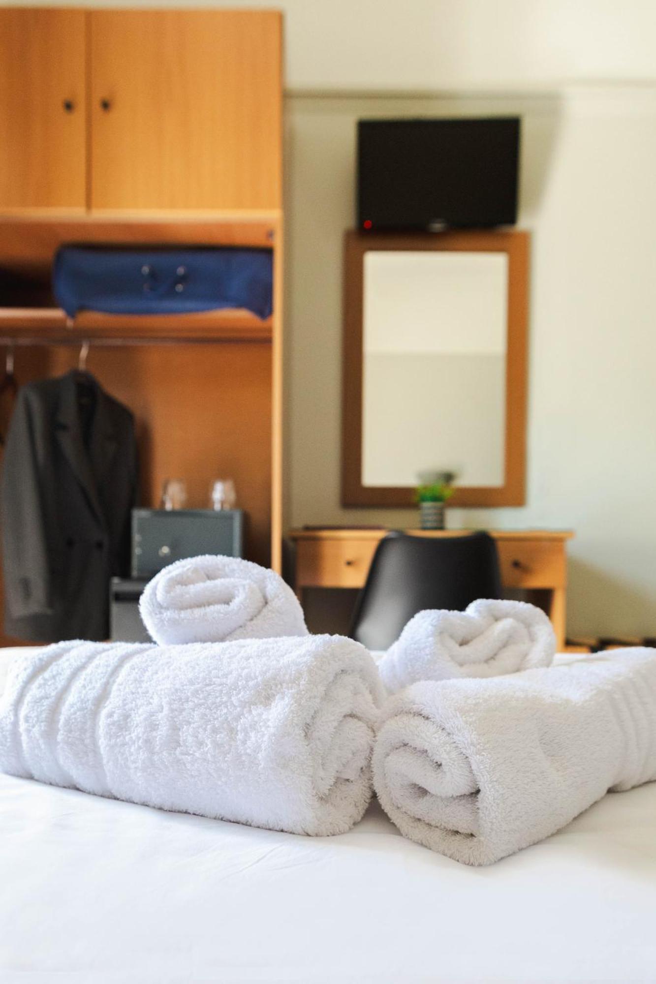 Anesis Hotel Kozani Esterno foto