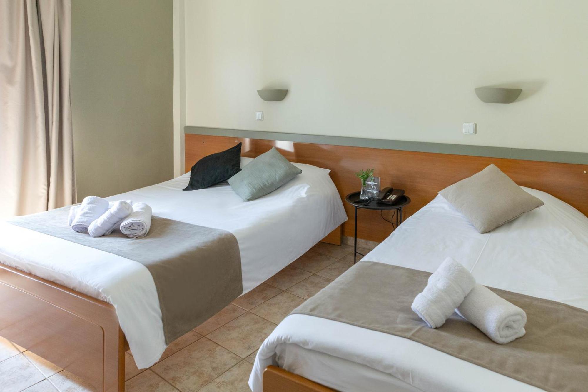 Anesis Hotel Kozani Esterno foto