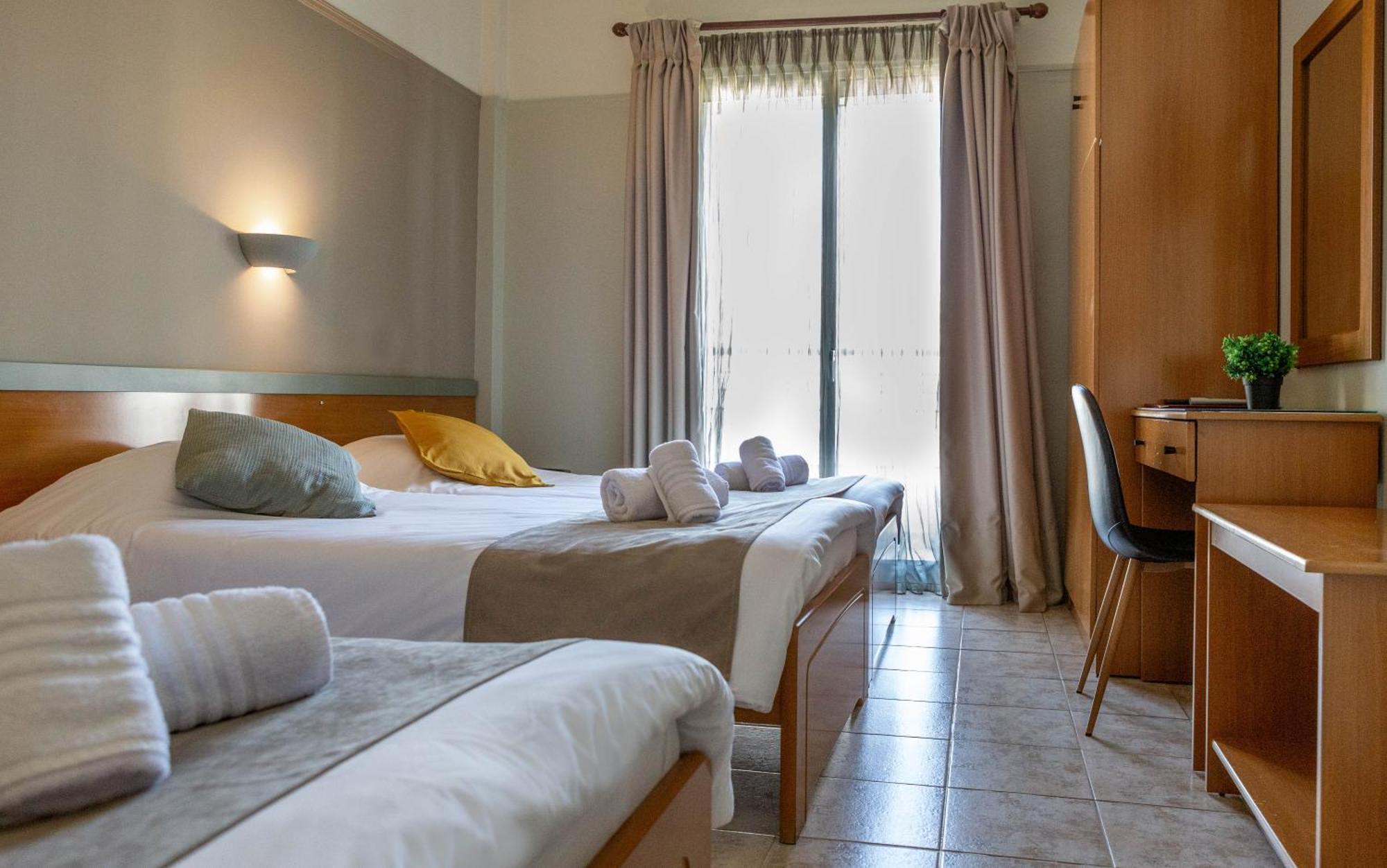 Anesis Hotel Kozani Esterno foto