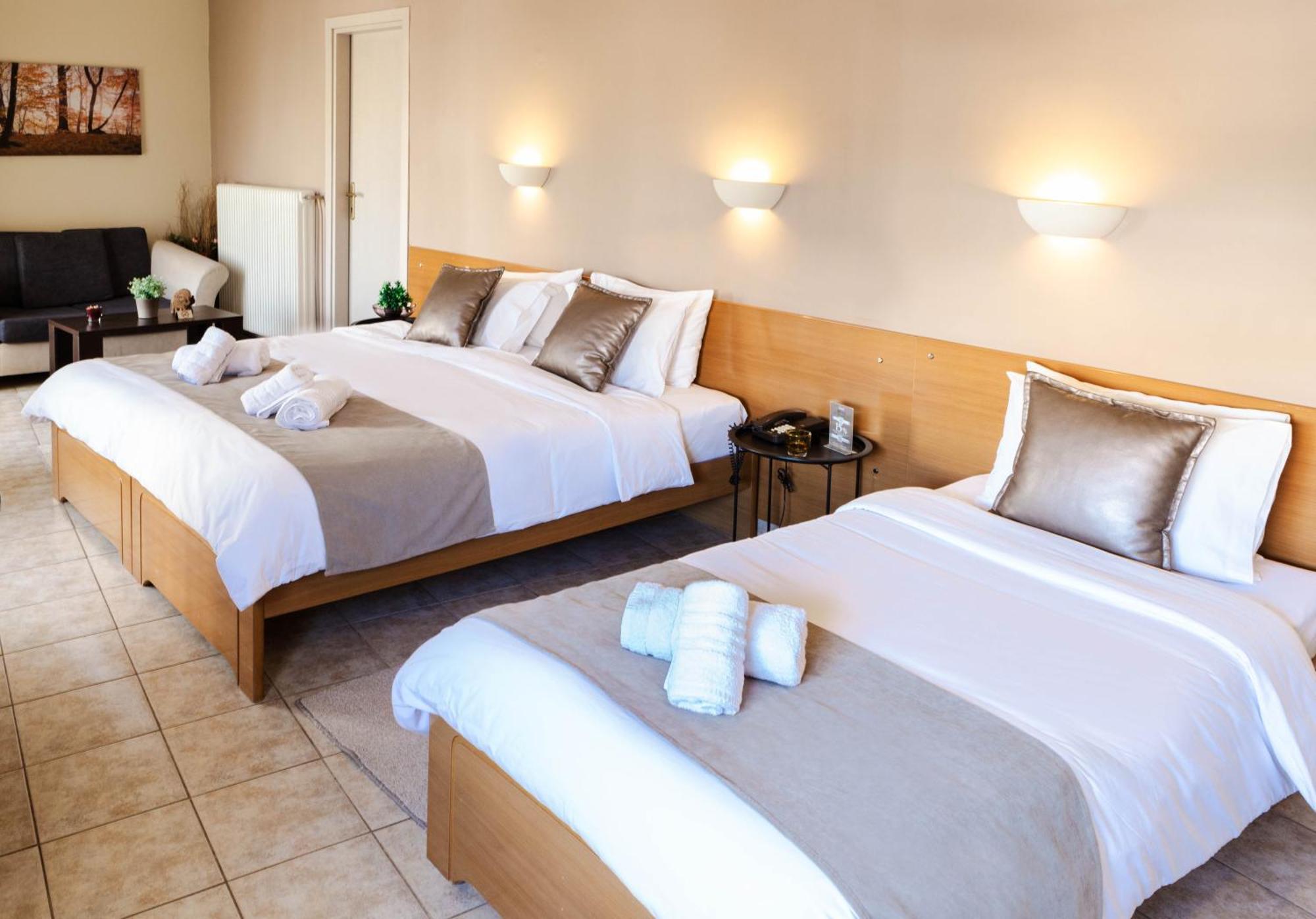Anesis Hotel Kozani Esterno foto