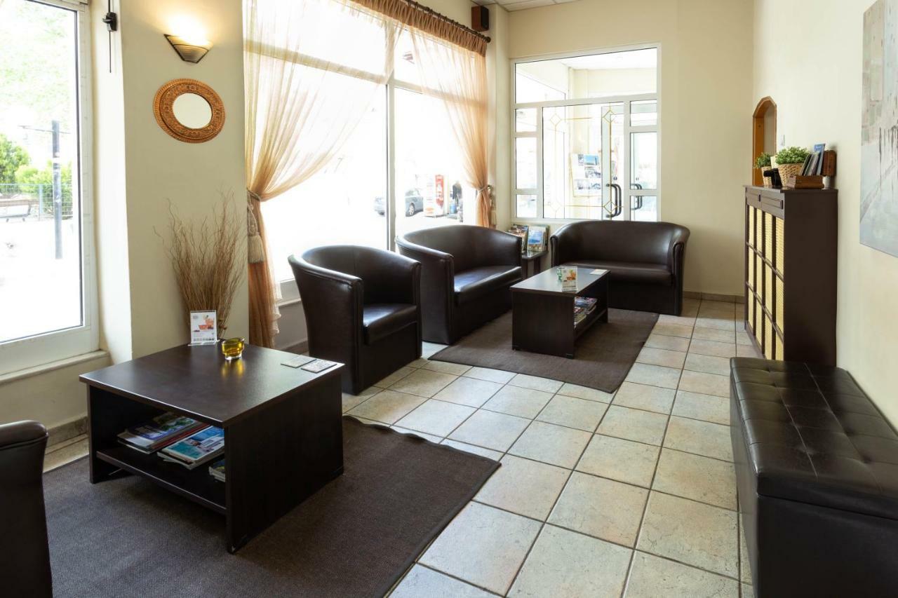 Anesis Hotel Kozani Esterno foto
